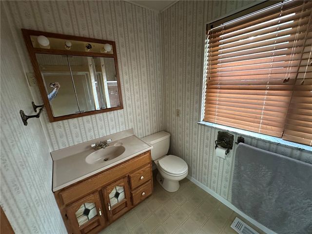 2147 Oxmoor Drive, Beavercreek, OH 45431