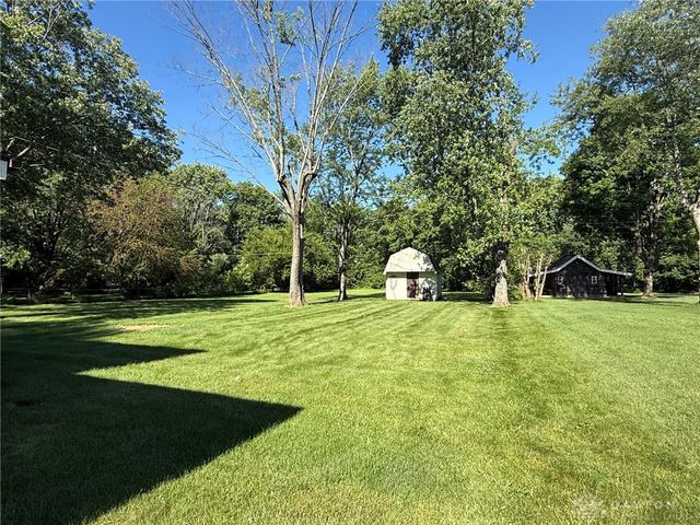 2147 Oxmoor Drive, Beavercreek, OH 45431