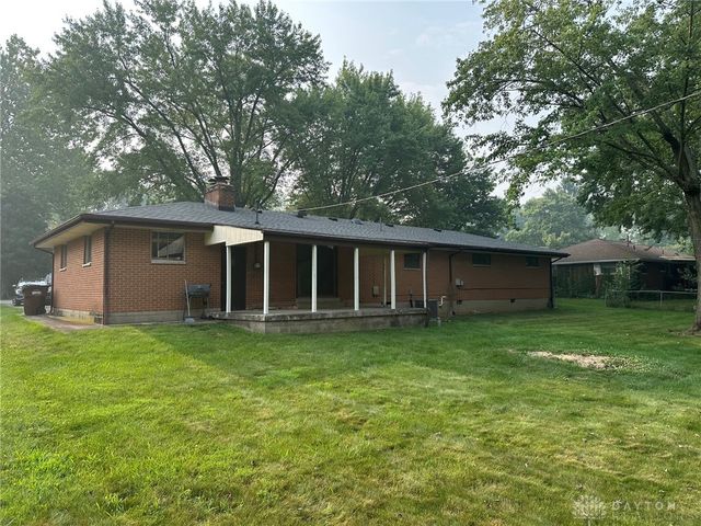 2147 Oxmoor Drive, Beavercreek, OH 45431