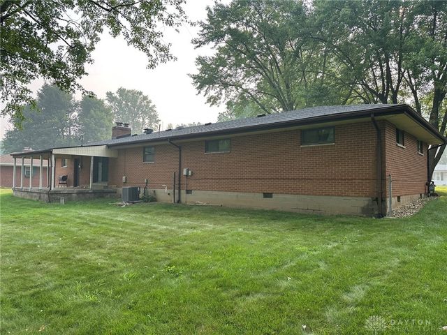 2147 Oxmoor Drive, Beavercreek, OH 45431