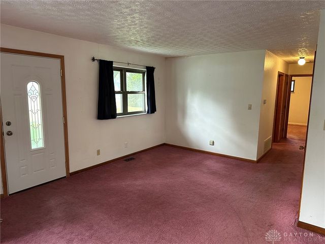2147 Oxmoor Drive, Beavercreek, OH 45431
