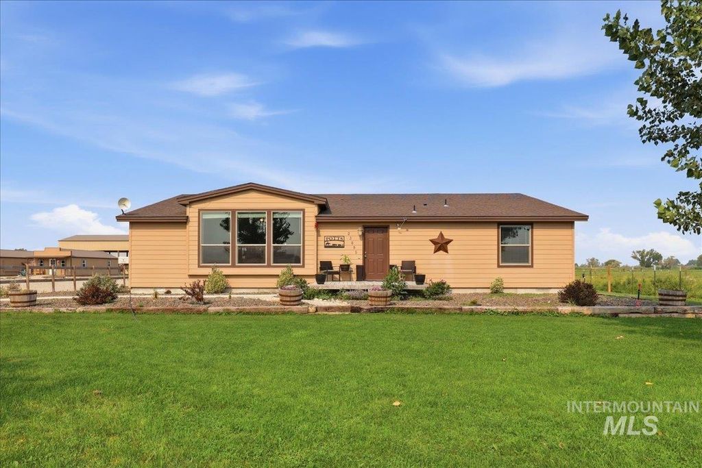 23095 Centerpoint Rd, Caldwell, ID 83607 photo 1