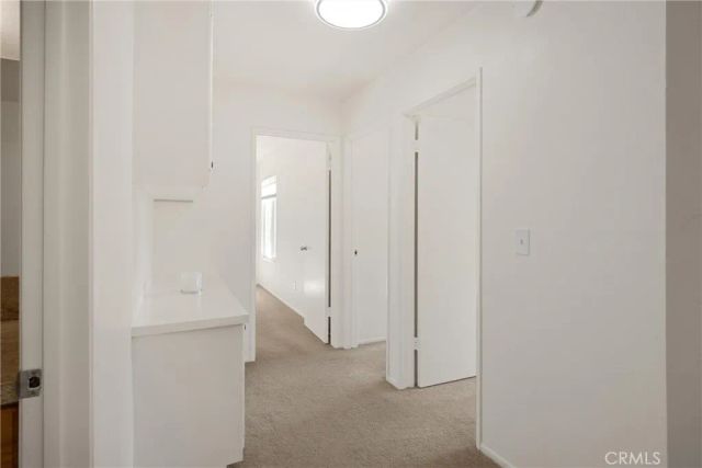 2521 W Sunflower Avenue R8, Santa Ana, CA 92704