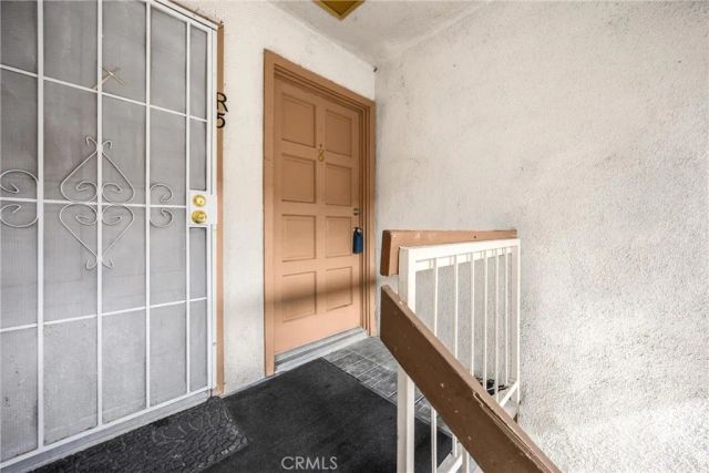 2521 W Sunflower Avenue R8, Santa Ana, CA 92704