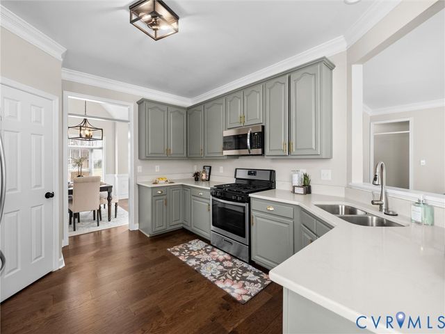 10424 Scenic Pl, Glen Allen, VA 23060