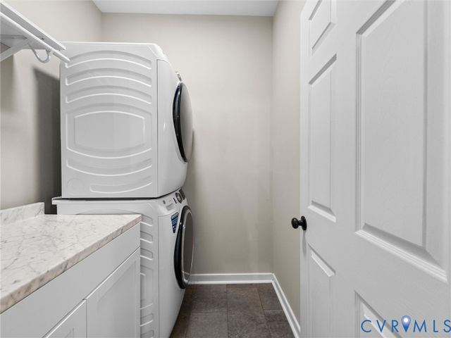 10424 Scenic Pl, Glen Allen, VA 23060