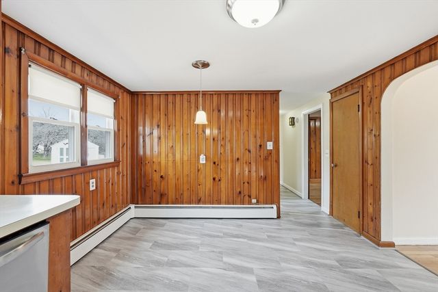 113 North St, Shrewsbury, MA 01545