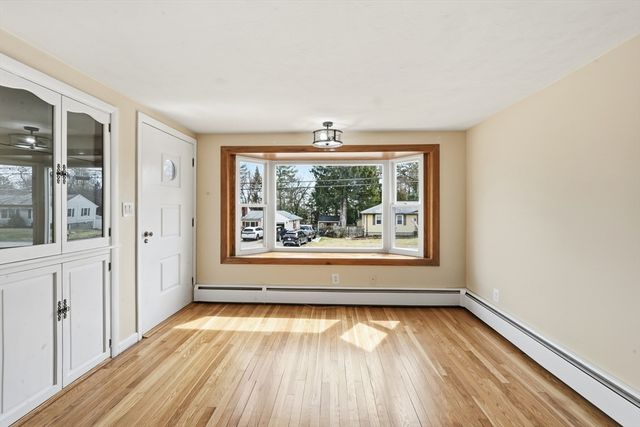 113 North St, Shrewsbury, MA 01545