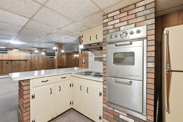 113 North St, Shrewsbury, MA 01545