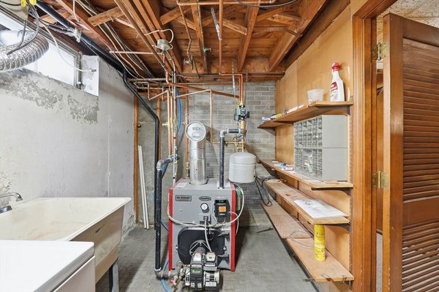 113 North St, Shrewsbury, MA 01545