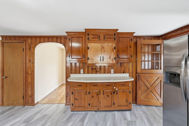 113 North St, Shrewsbury, MA 01545