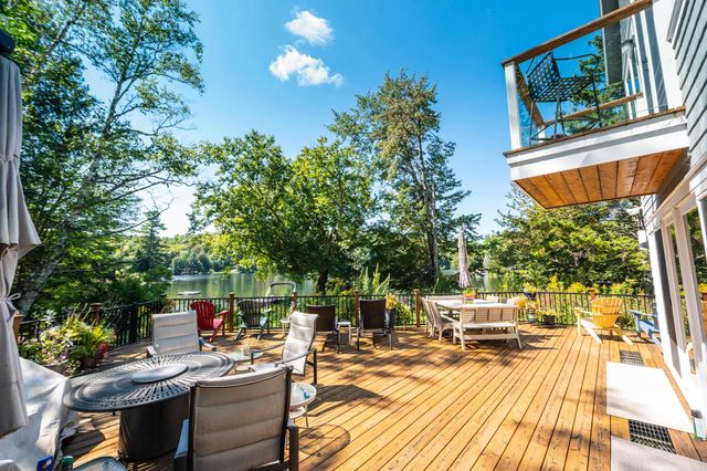 392 Lake Raponda Road, Wilmington, VT 05363