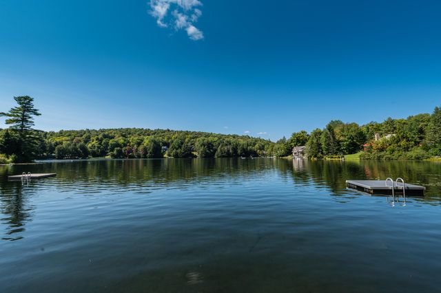 392 Lake Raponda Road, Wilmington, VT 05363