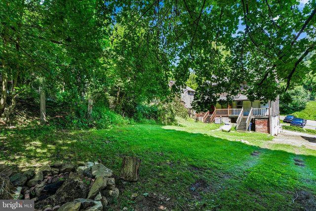 62 IRISH LN, Coatesville, PA 19320