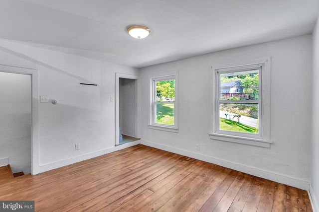 62 IRISH LN, Coatesville, PA 19320