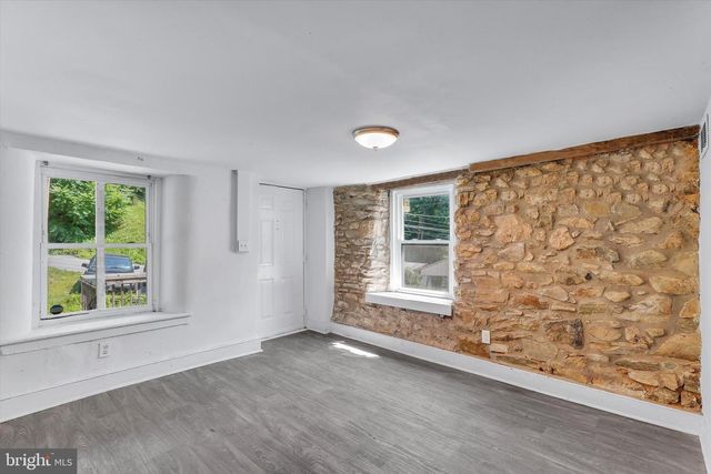 62 IRISH LN, Coatesville, PA 19320