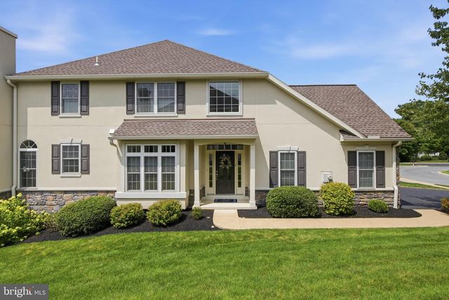 848 HUNTINGTON PL, Lancaster, PA 17601