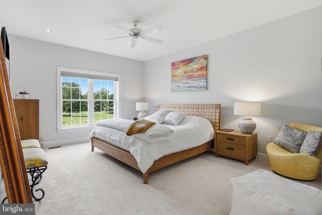 848 HUNTINGTON PL, Lancaster, PA 17601