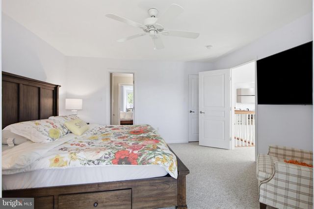 848 HUNTINGTON PL, Lancaster, PA 17601