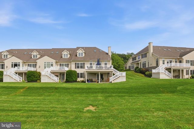 848 HUNTINGTON PL, Lancaster, PA 17601