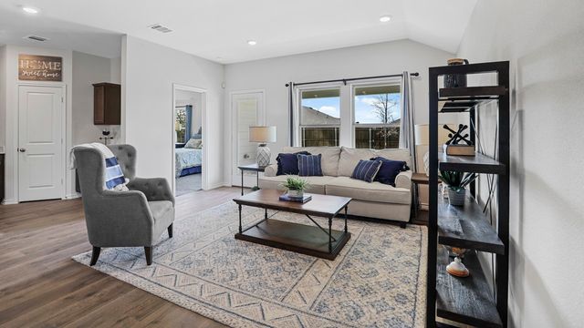 3313 Melissa Lane, Ennis, TX 75119