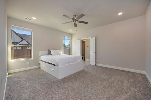 2202 Briarwood Drive, Bridgeport, TX 76426