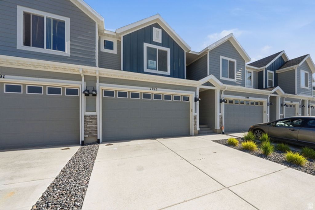 1795 E FALL ST, Eagle Mountain, UT 84005