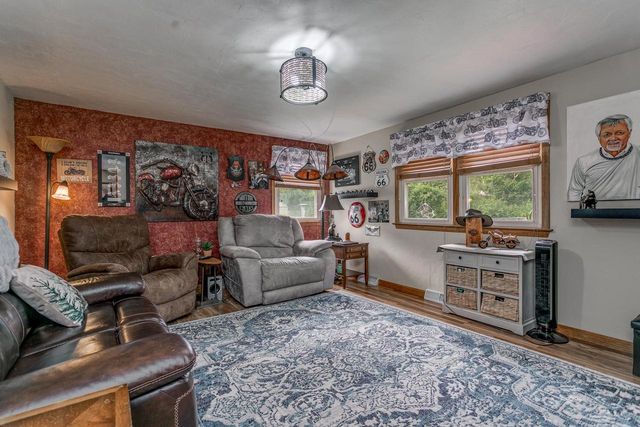 2112 S ONEIDA STREET, Green Bay, WI 54304