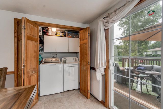 2112 S ONEIDA STREET, Green Bay, WI 54304