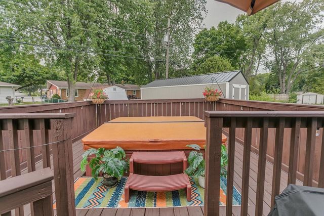 2112 S ONEIDA STREET, Green Bay, WI 54304
