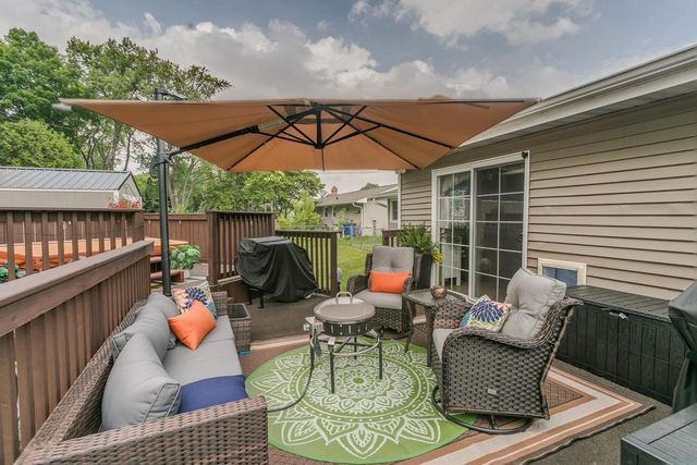 2112 S ONEIDA STREET, Green Bay, WI 54304