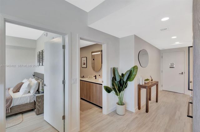 580 72nd street 808, Miami Beach, FL 33141