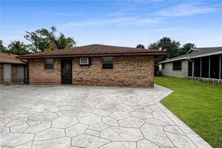 27917 Washington ST, Bonita Springs, FL 34135