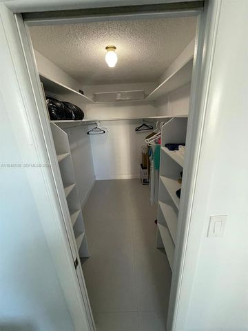 1401 S Ocean Dr 302, Hollywood, FL 33019