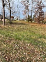 4212 Eric Court 129, Morganton, NC 28655
