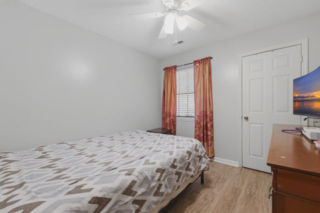 7914 Ebony Court, North Charleston, SC 29420