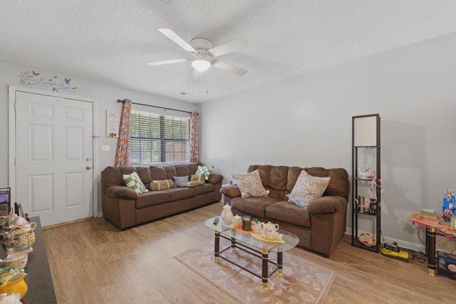 7914 Ebony Court, North Charleston, SC 29420