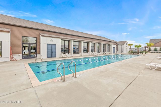 108 Harbourside Drive, Youngsville, LA 70592