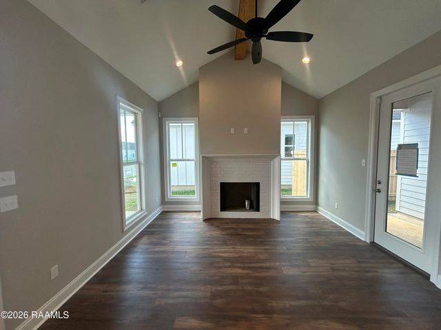 108 Harbourside Drive, Youngsville, LA 70592