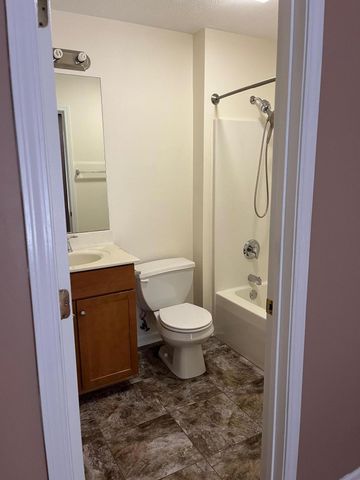 3118-3120 Winning Colors Way, Lawrenceburg, KY 40342