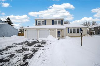 4202 Halfmoon Circle, Clay, NY 13090