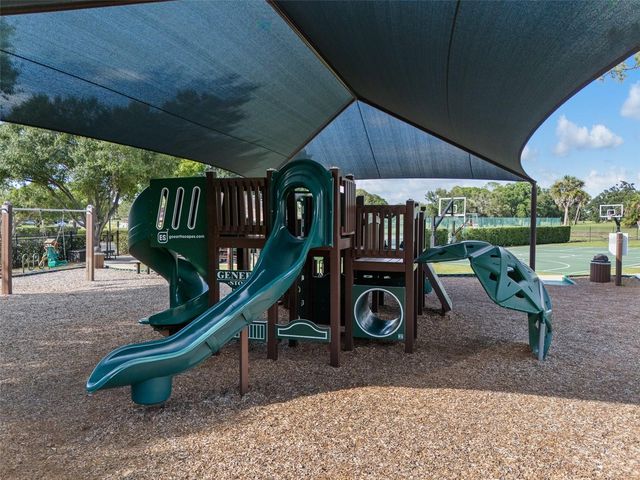 15615 SHOAL CREEK PLACE, Odessa, FL 33556
