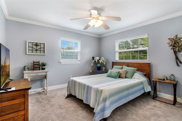 24 LAKE WOOD CIRCLE, Ocala, FL 34482