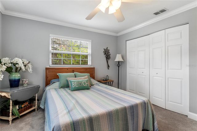 24 LAKE WOOD CIRCLE, Ocala, FL 34482