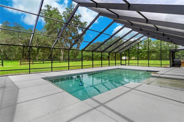 24 LAKE WOOD CIRCLE, Ocala, FL 34482