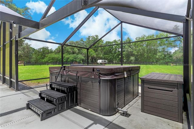 24 LAKE WOOD CIRCLE, Ocala, FL 34482
