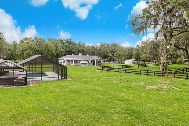 24 LAKE WOOD CIRCLE, Ocala, FL 34482