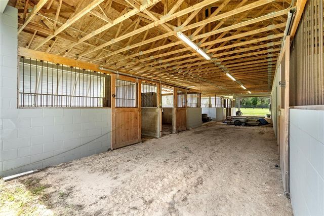 24 LAKE WOOD CIRCLE, Ocala, FL 34482