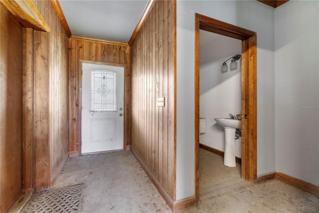 24 LAKE WOOD CIRCLE, Ocala, FL 34482
