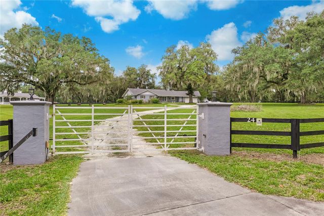 24 LAKE WOOD CIRCLE, Ocala, FL 34482